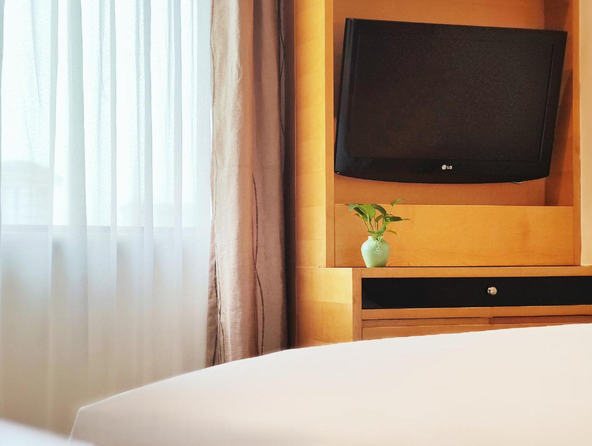 Millennium Hotel Chengdu - Close To Wuhou Shrine And Chengdu South Railway Station,Fluent English Service Esterno foto